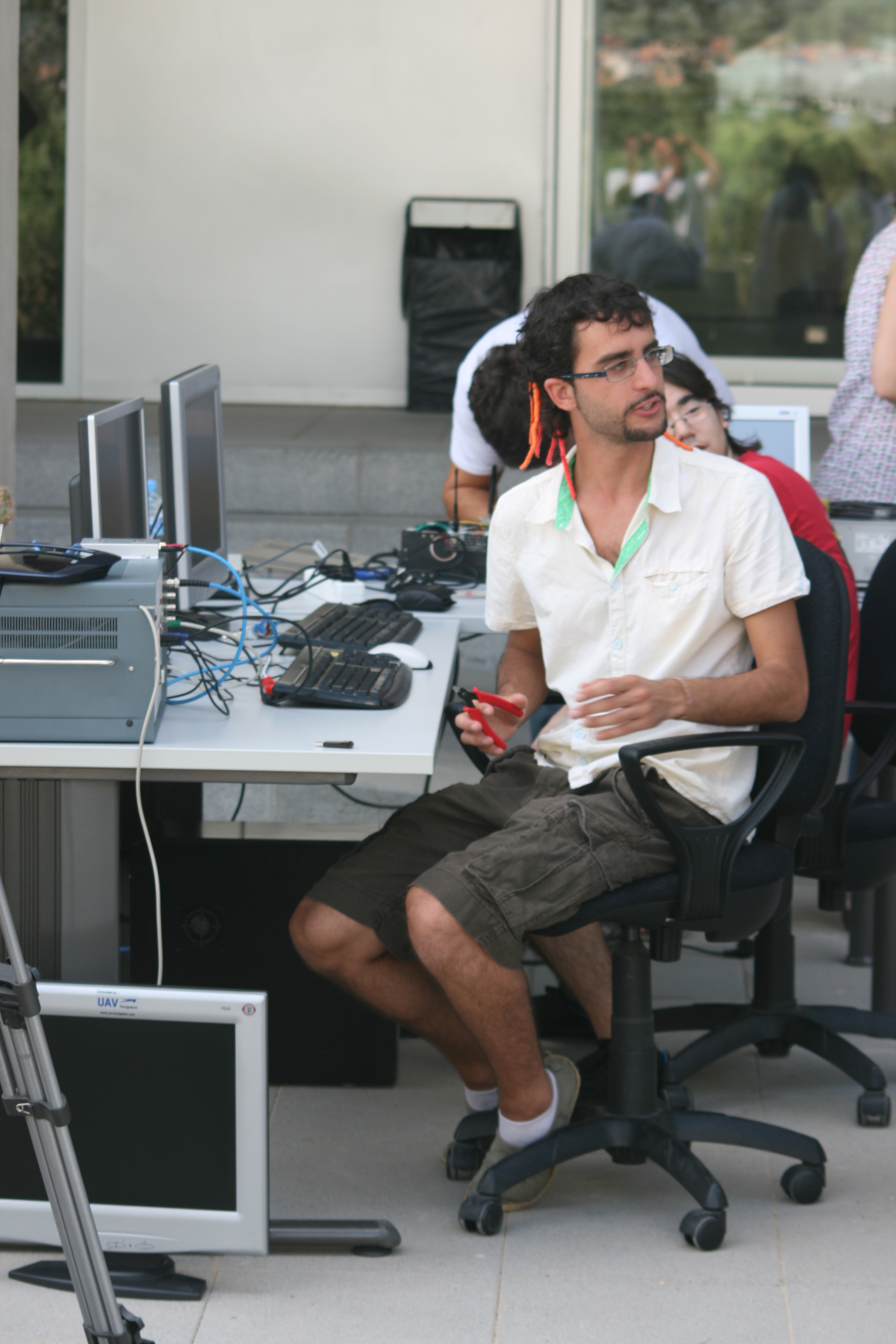 Arnau and Alex in Command